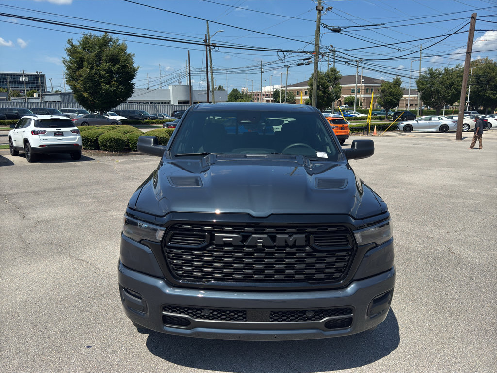 New 2026 RAM 1500 Express AWD/4WD image 4
