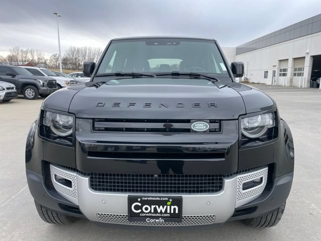 Used 2025 Land Rover Defender 110 S AWD/4WD image 9