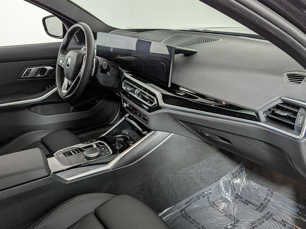 Certified 2023 BMW 330i xDrive Sedan w/ Premium Package image 27