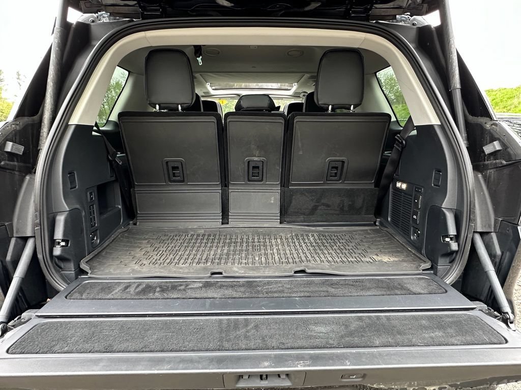 New 2025 Lincoln Navigator Reserve AWD/4WD image 26
