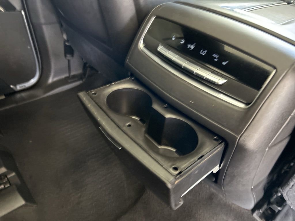 Used 2021 Cadillac Escalade Sport Platinum RWD image 34