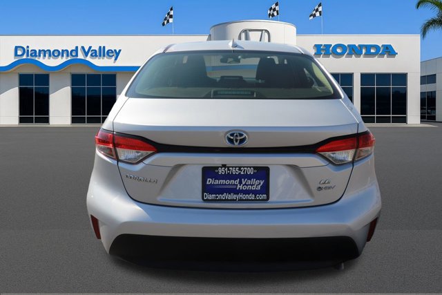 Used 2025 Toyota Corolla LE image 5