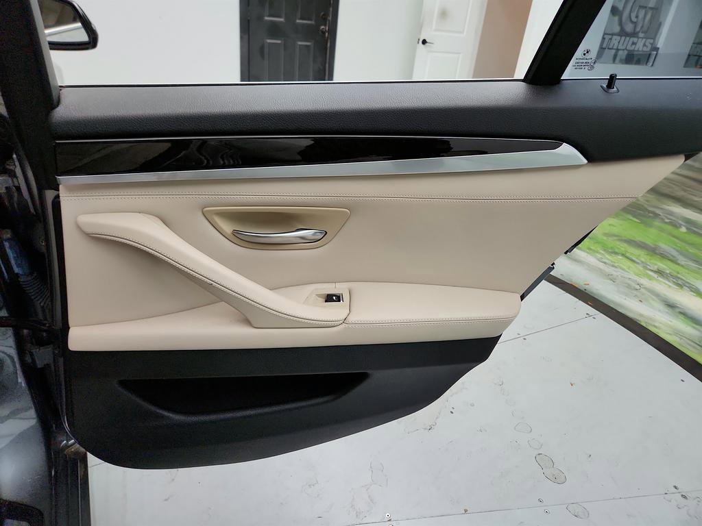Used 2014 BMW 535i Sedan RWD image 30