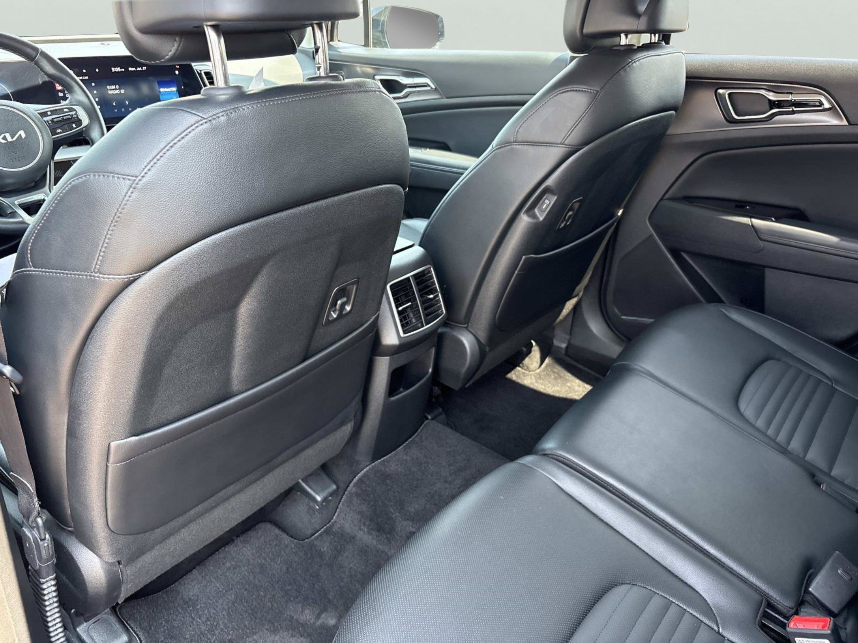 Used 2024 Kia Sportage SX FWD image 14