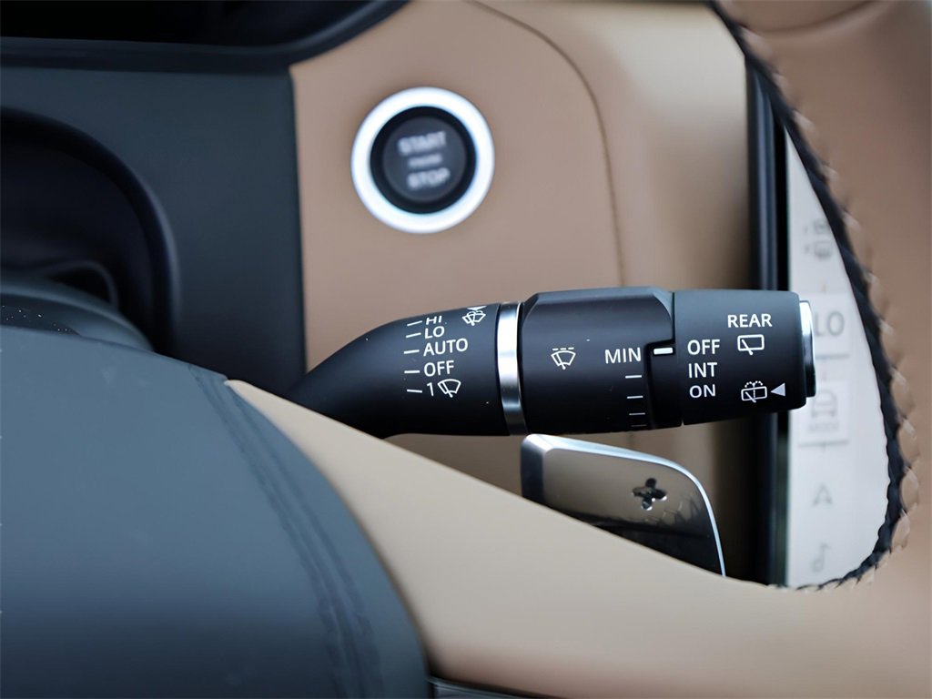 New 2026 Land Rover Range Rover Velar Autobiography image 34