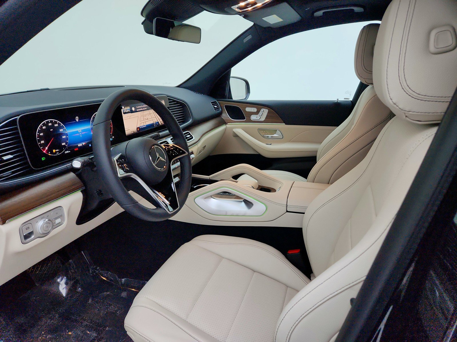 Certified 2025 Mercedes-Benz GLE 350 4MATIC image 9