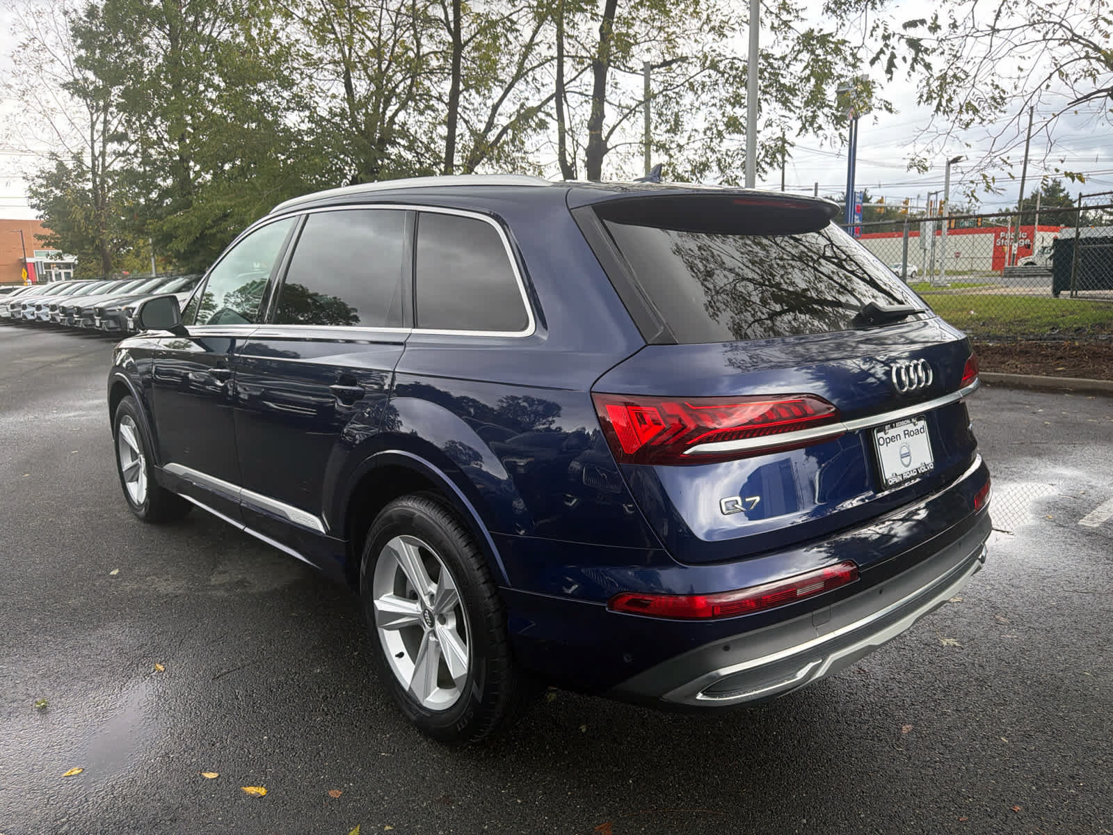 Used 2020 Audi Q7 2.0T Premium Plus w/ Premium Plus Package AWD/4WD image 11