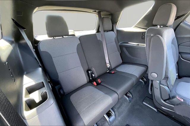 Used 2023 Chevrolet Traverse LT AWD/4WD image 18
