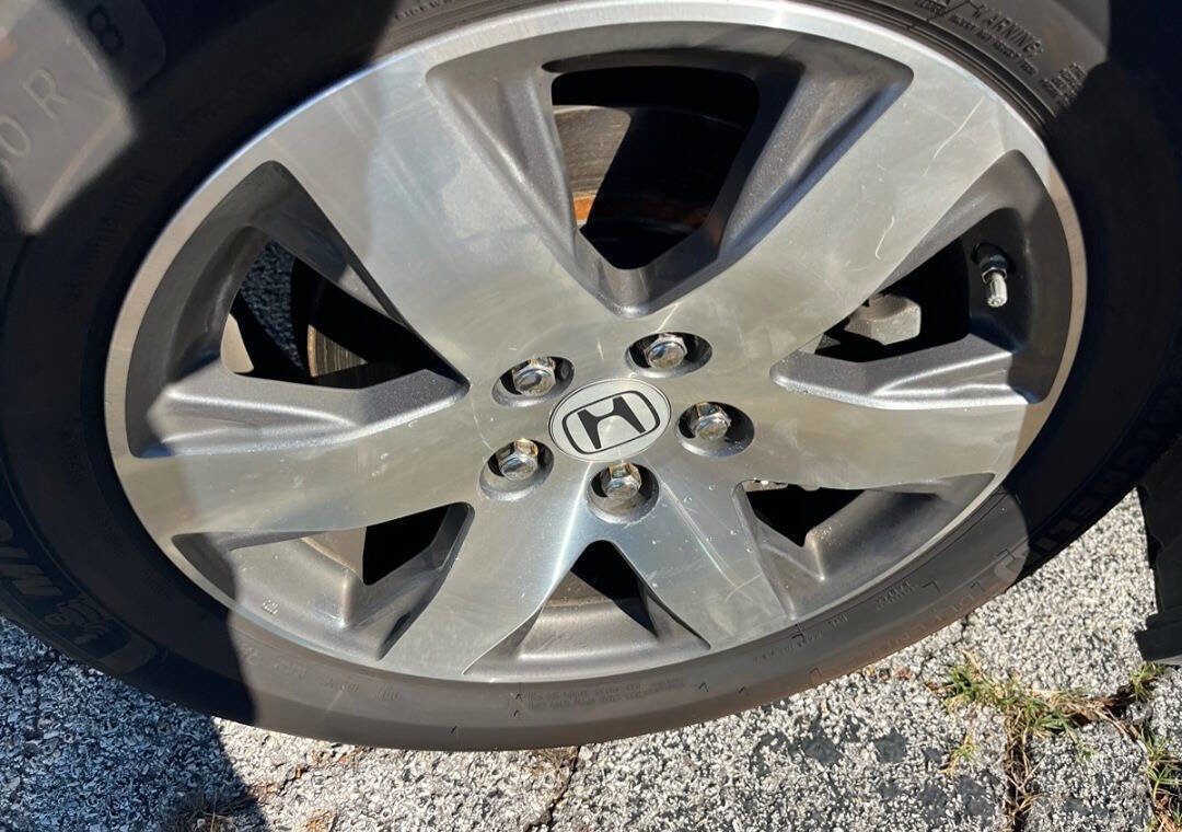 Used 2013 Honda Pilot Touring image 23