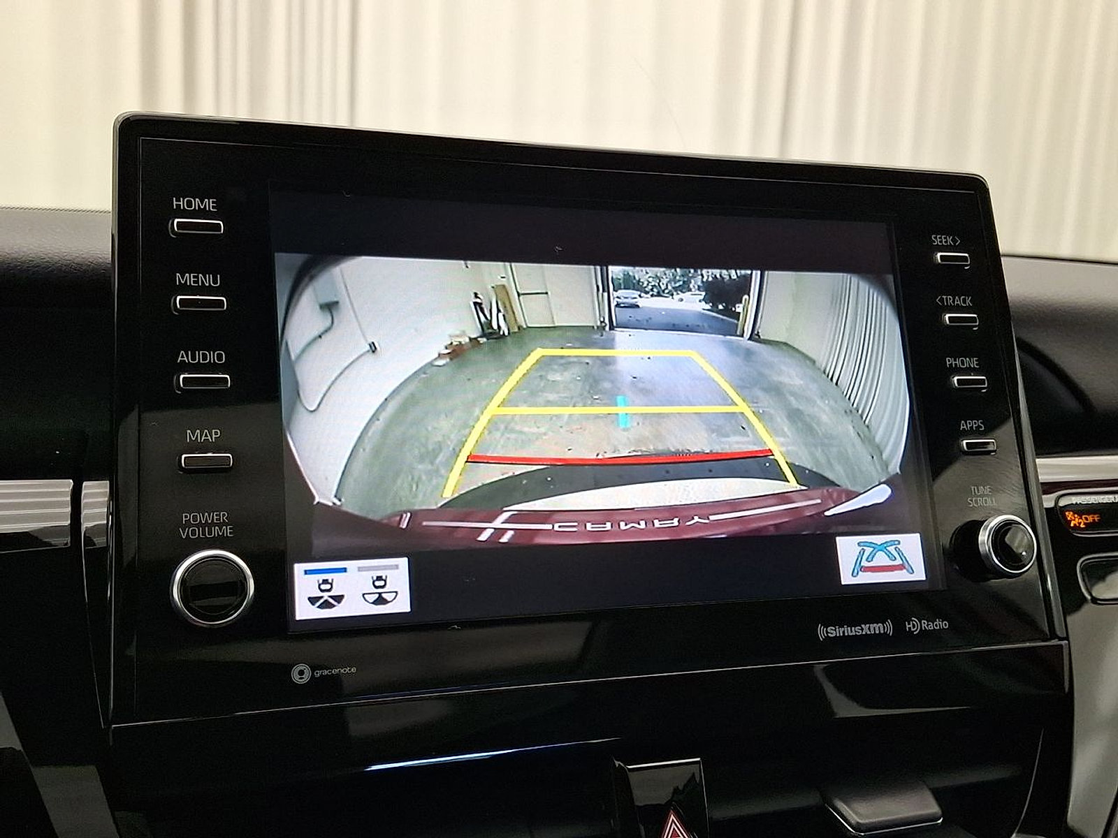 Certified 2021 Toyota Camry XLE AWD/4WD image 19