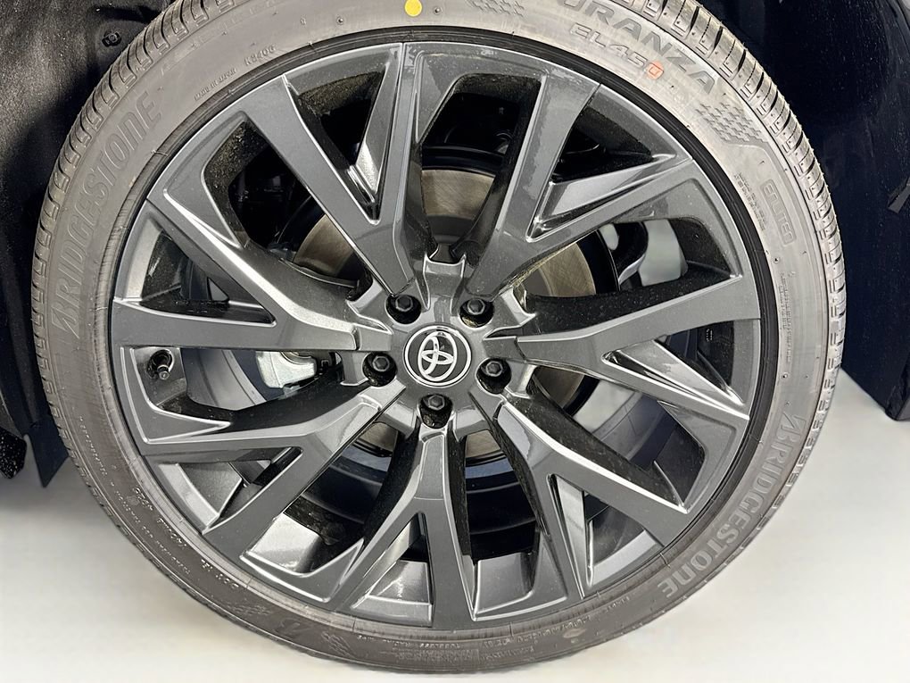 New 2026 Toyota Crown Signia image 31