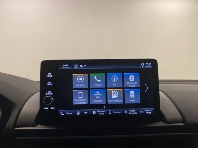 Used 2025 Honda Pilot EX-L image 10