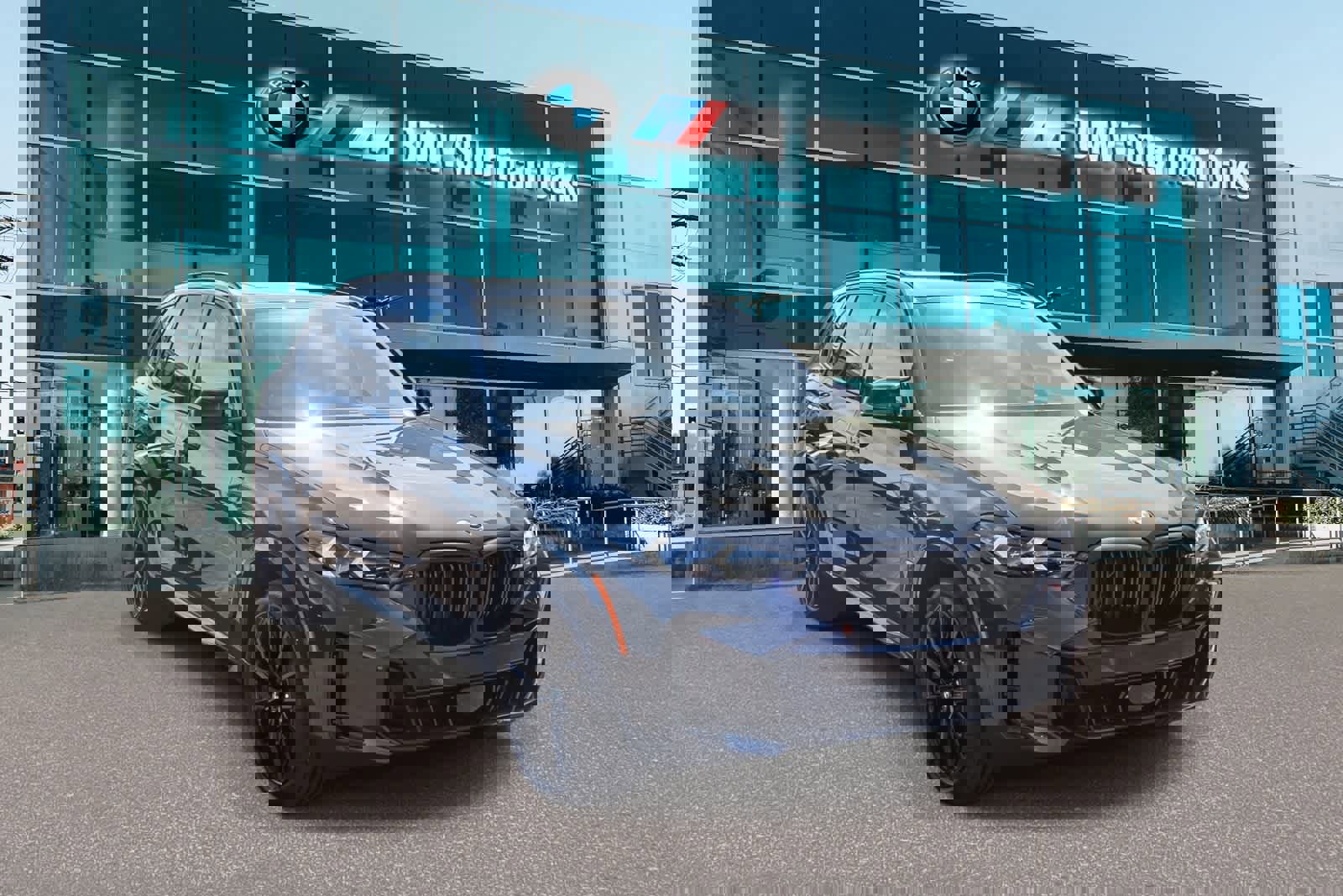 New 2026 BMW X5 M60i AWD/4WD image 3