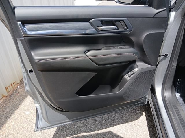 Used 2026 GMC Terrain Elevation w/ Elevation Premium Package AWD/4WD image 44
