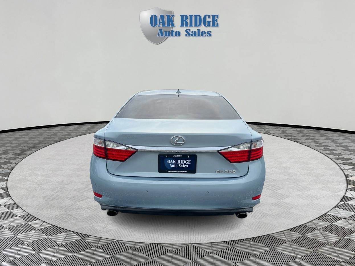 Used 2013 Lexus ES 350 w/ Luxury Pkg FWD image 6