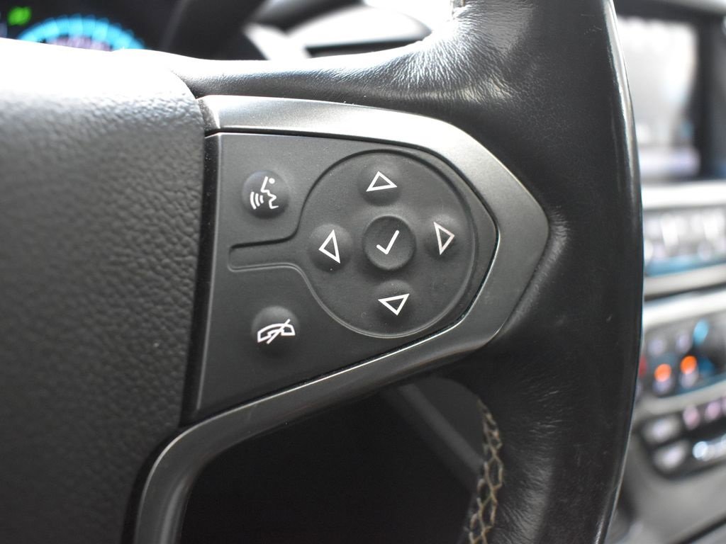 Used 2019 Chevrolet Suburban Premier image 19