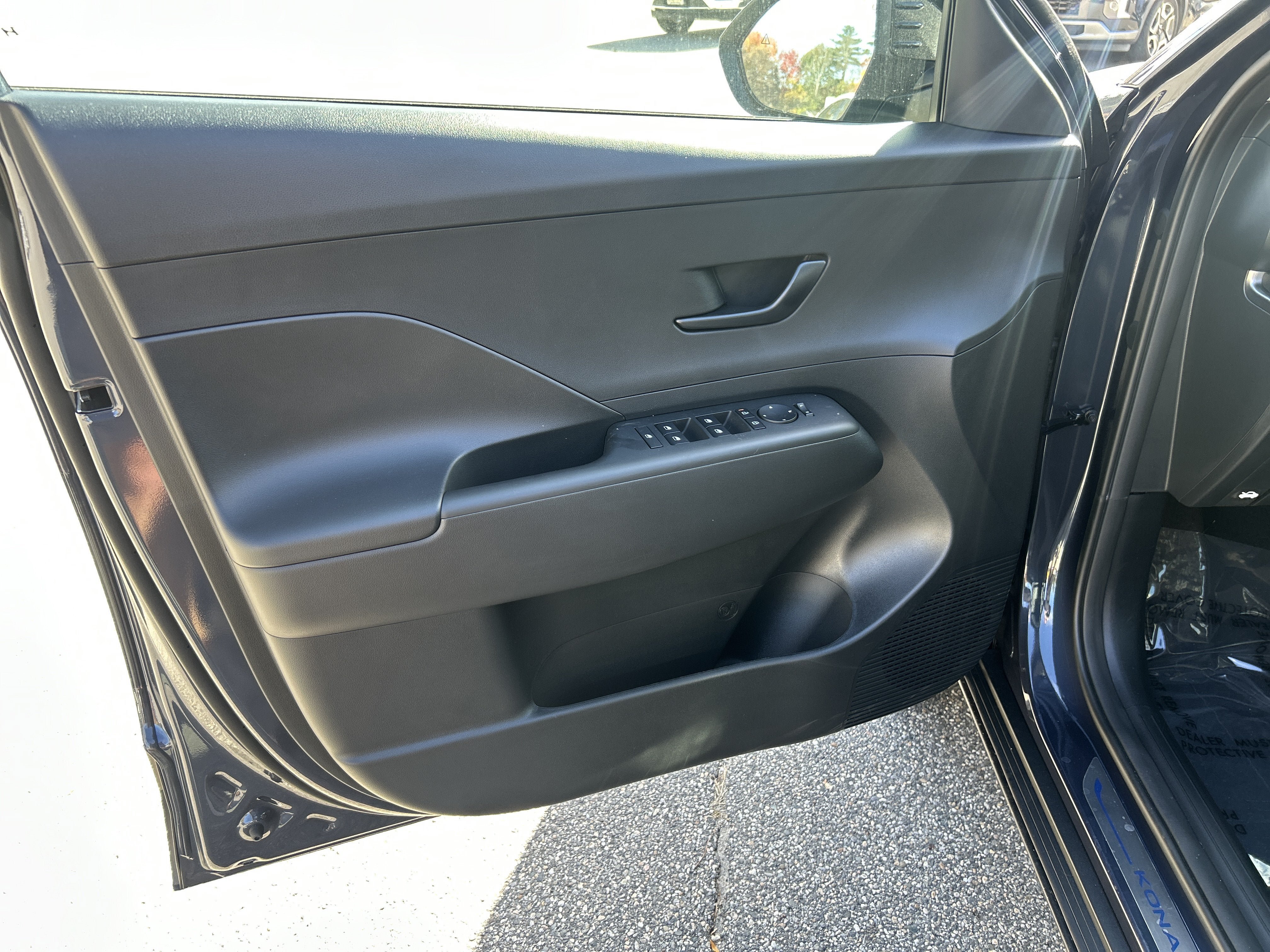 New 2027 Hyundai Kona SEL Sport AWD/4WD image 17