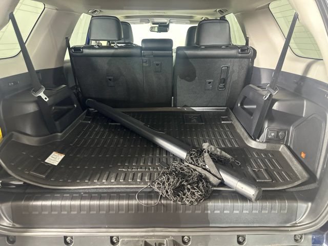 Used 2023 Toyota 4Runner Limited AWD/4WD image 10