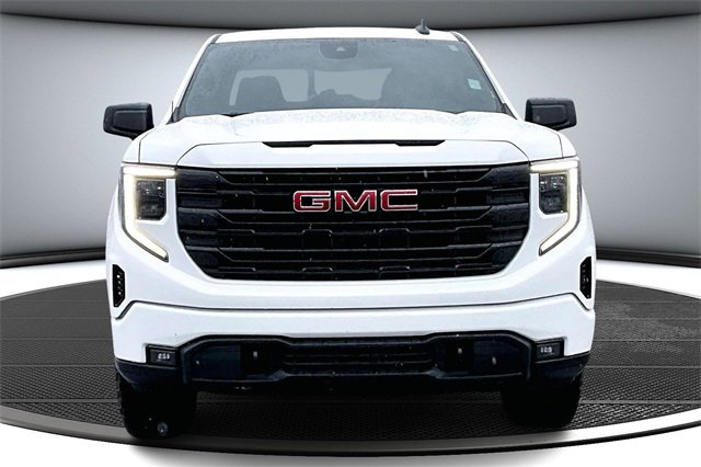 Used 2023 GMC Sierra 1500 Elevation image 2