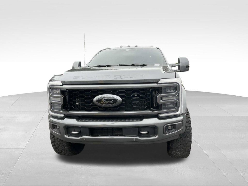 Used 2024 Ford F450 Platinum w/ FX4 Off-Road Package AWD/4WD image 10