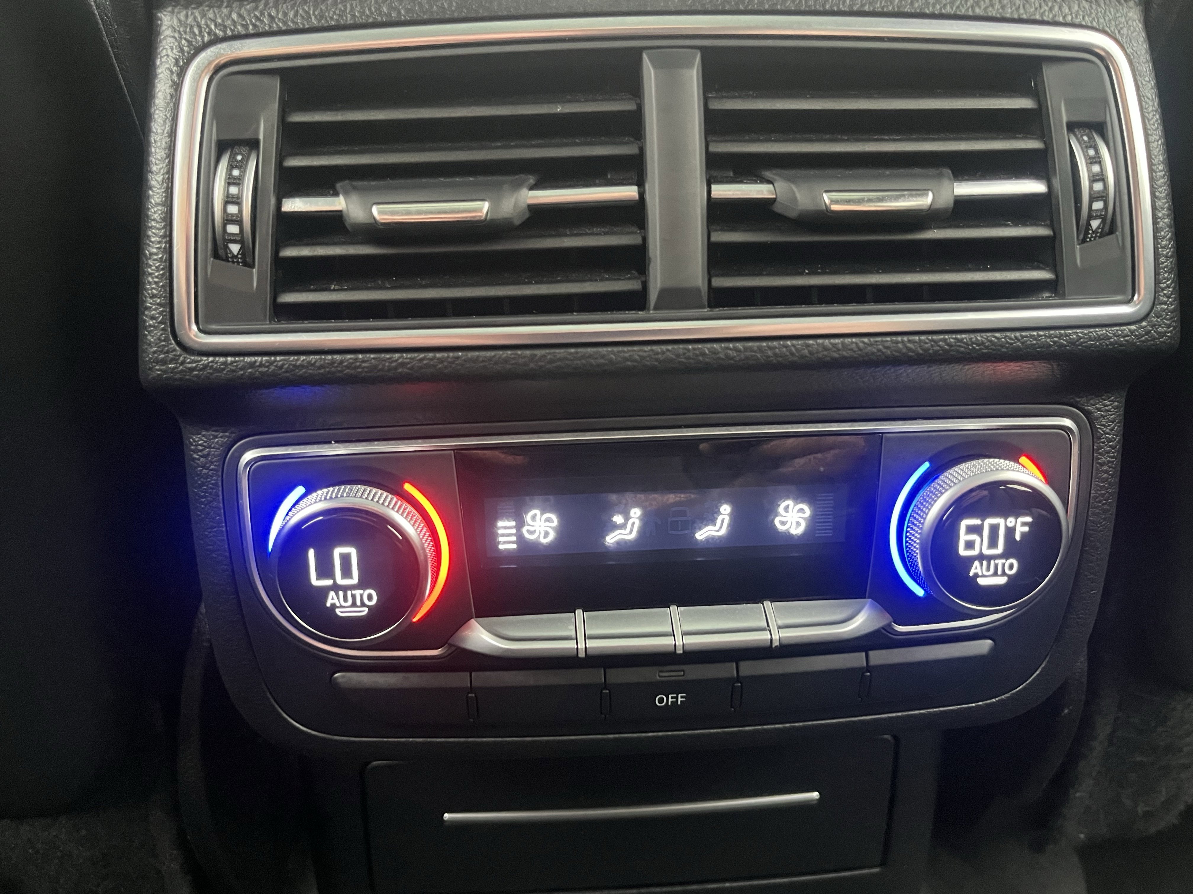 Used 2017 Audi Q7 3.0T Premium Plus AWD/4WD image 27