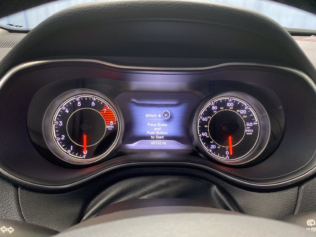 Used 2020 Jeep Cherokee Trailhawk AWD/4WD image 22