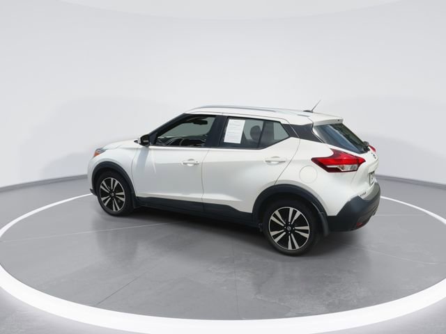 Used 2018 Nissan Kicks SV FWD image 8