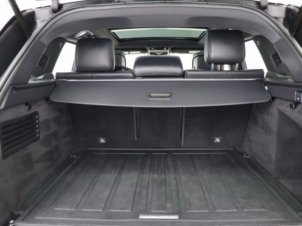 Used 2018 Land Rover Range Rover Sport HSE Dynamic image 30