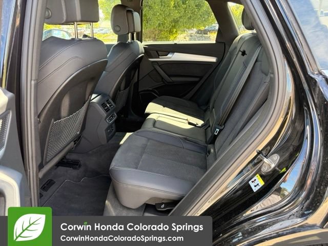 Used 2023 Audi Q5 e Prestige AWD/4WD image 24
