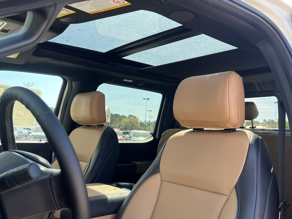 New 2025 Ford F350 Lariat w/ Lariat Ultimate Package AWD/4WD image 26