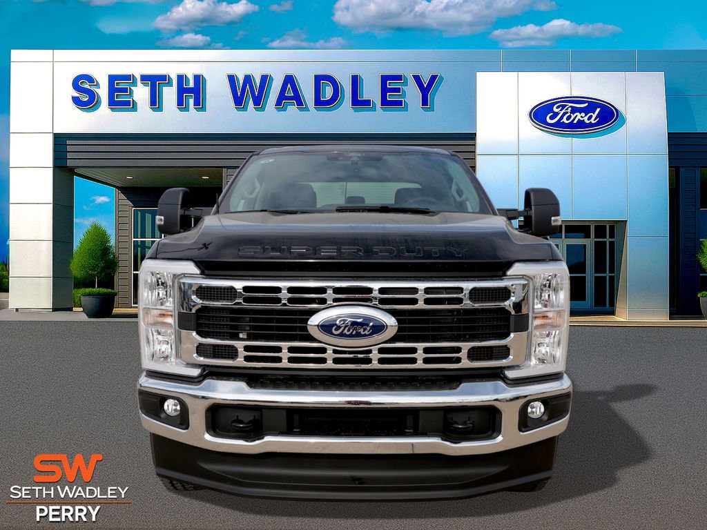 New 2026 Ford F250 XLT w/ FX4 Off-Road Package image 4