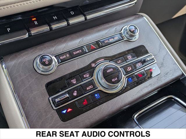 Used 2024 Lincoln Aviator Reserve w/ Equipment Group 201A AWD/4WD image 18