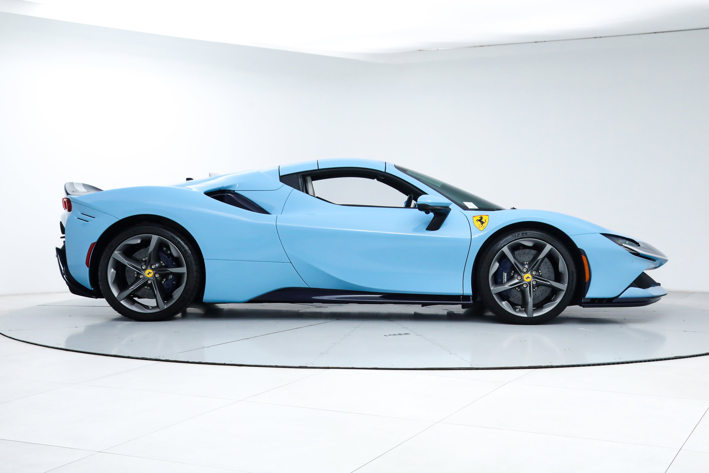 Certified 2025 Ferrari SF90 Spider AWD/4WD image 11