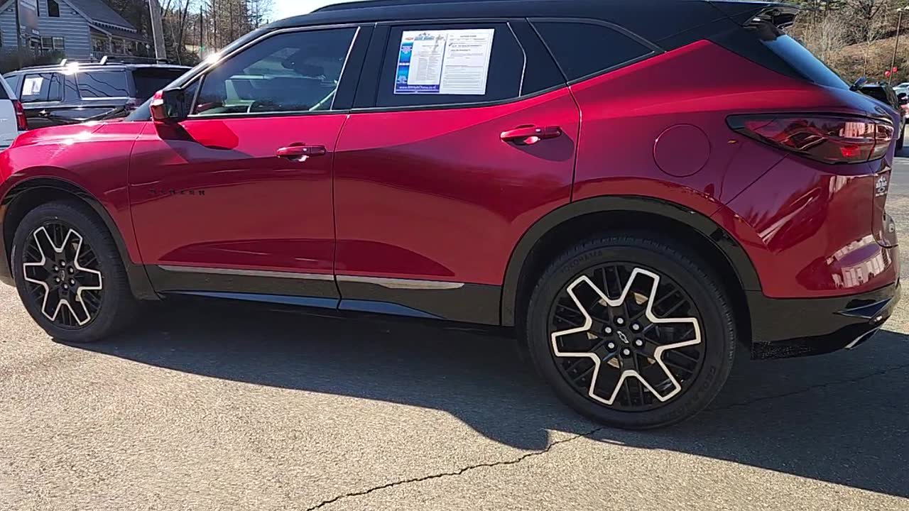 Used 2023 Chevrolet Blazer RS w/ Driver Confidence II Package image 5