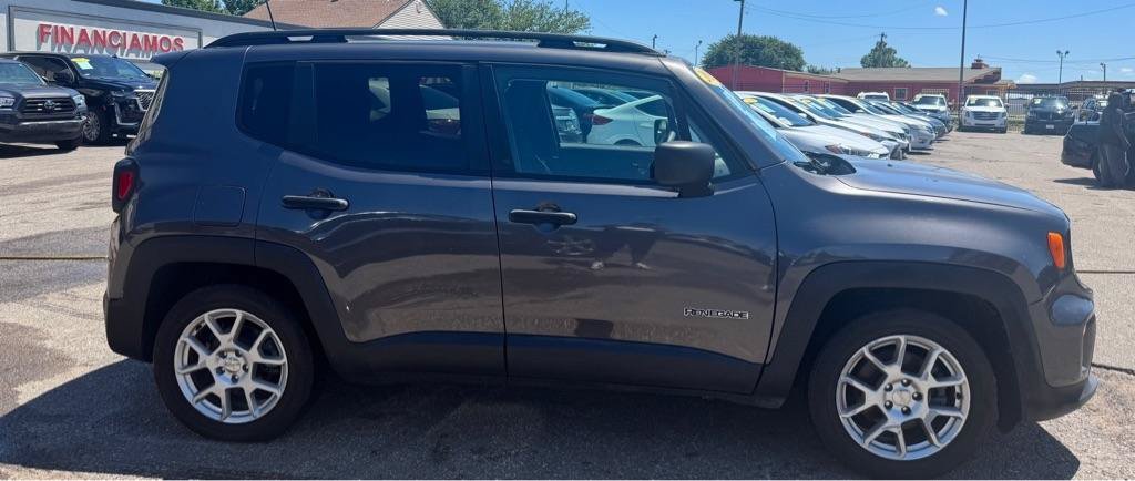 Used 2020 Jeep Renegade Sport w/ Sport Appearance Group FWD image 7
