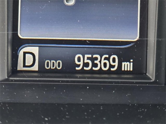 Used 2017 Toyota Camry XSE image 36