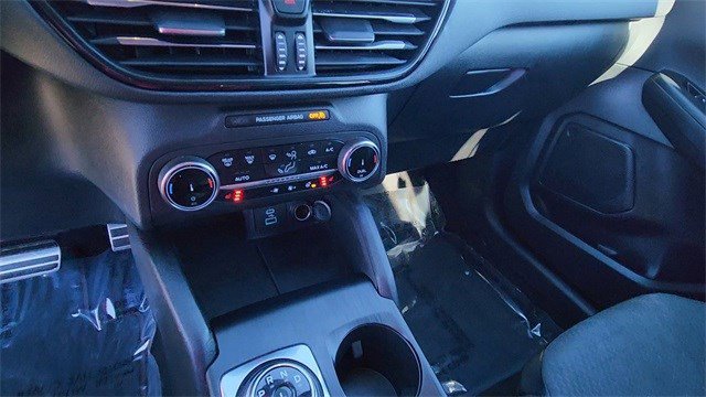 Used 2023 Ford Escape ST-Line image 25