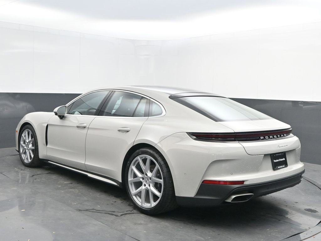 New 2025 Porsche Panamera image 3