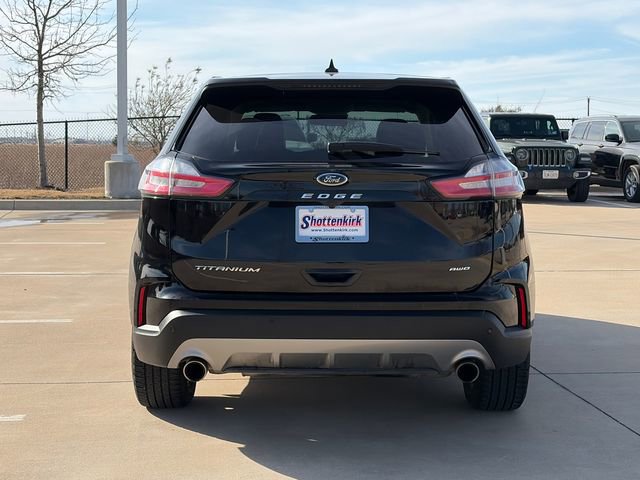 Used 2024 Ford Edge Titanium image 8