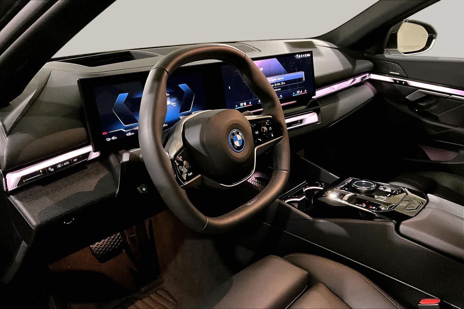 Used 2026 BMW i5 eDrive40 w/ Premium Package AWD/4WD image 17