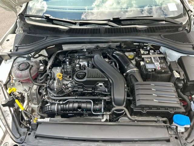 Used 2023 Volkswagen Jetta SE FWD image 9