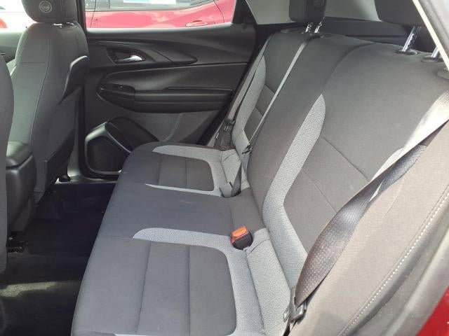 Used 2025 Chevrolet TrailBlazer LT w/ LT Cold Weather Package image 17