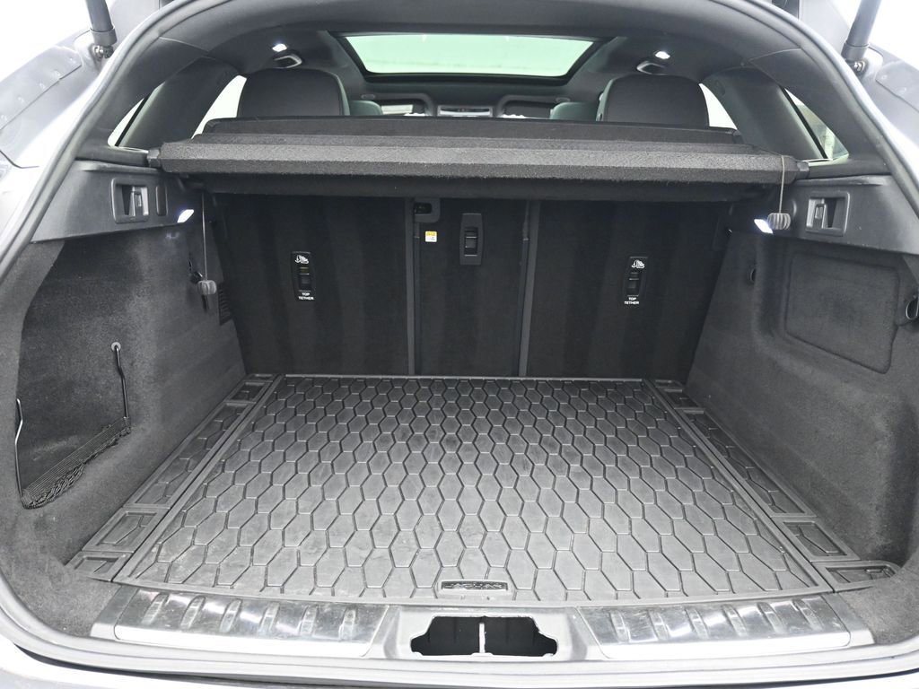 Used 2022 Jaguar F-PACE S image 22