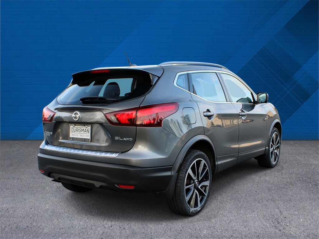Used 2018 Nissan Rogue Sport SL w/ SL Premium Package image 9