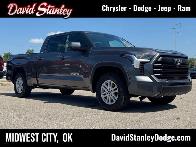 Used 2023 Toyota Tundra SR5 w/ SR5 Premium Package AWD/4WD image 1