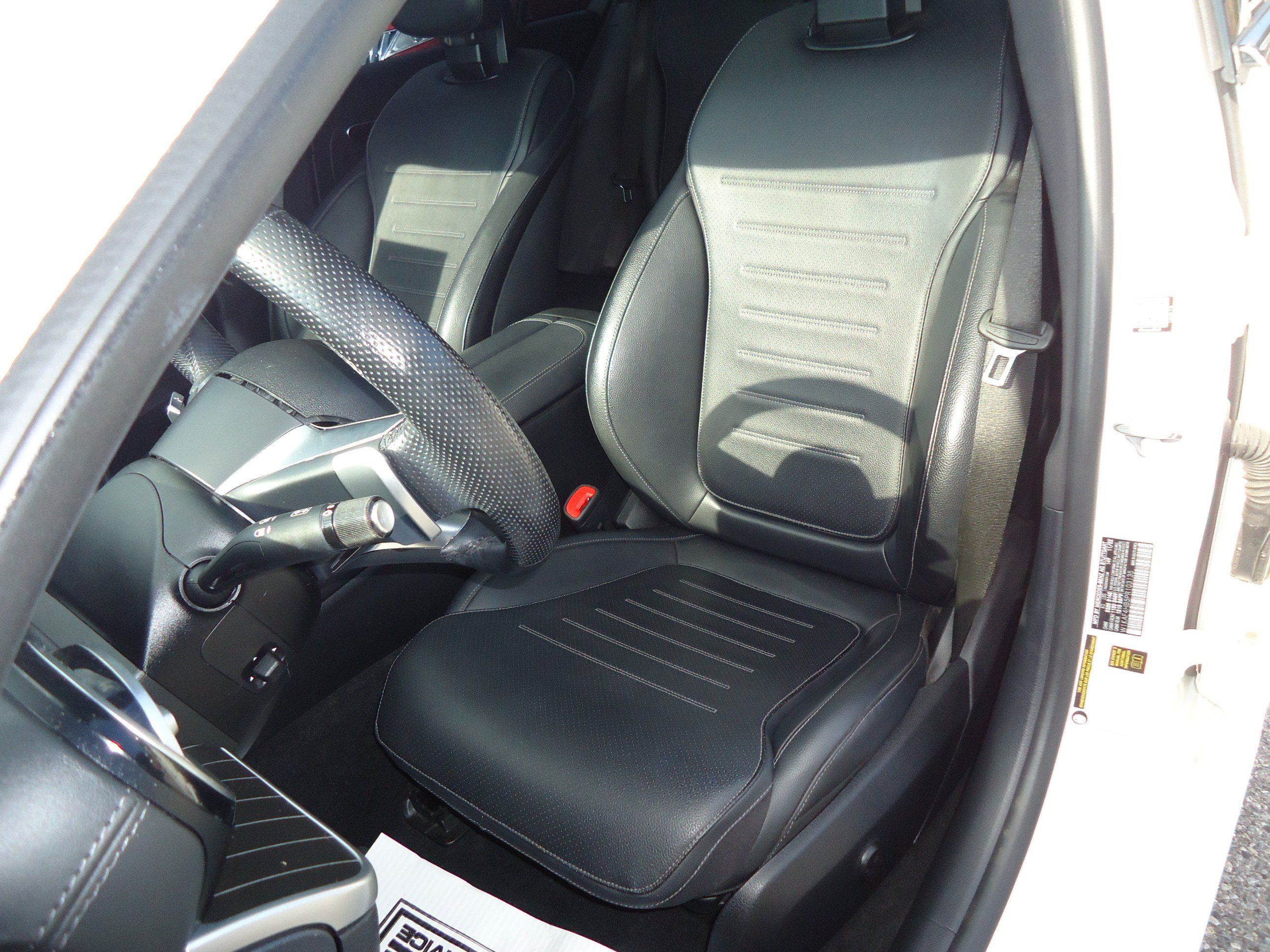 Used 2023 Mercedes-Benz C 300 4MATIC Sedan image 20