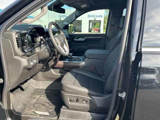 New 2026 GMC Sierra 1500 SLT w/ SLT Premium Package image 9