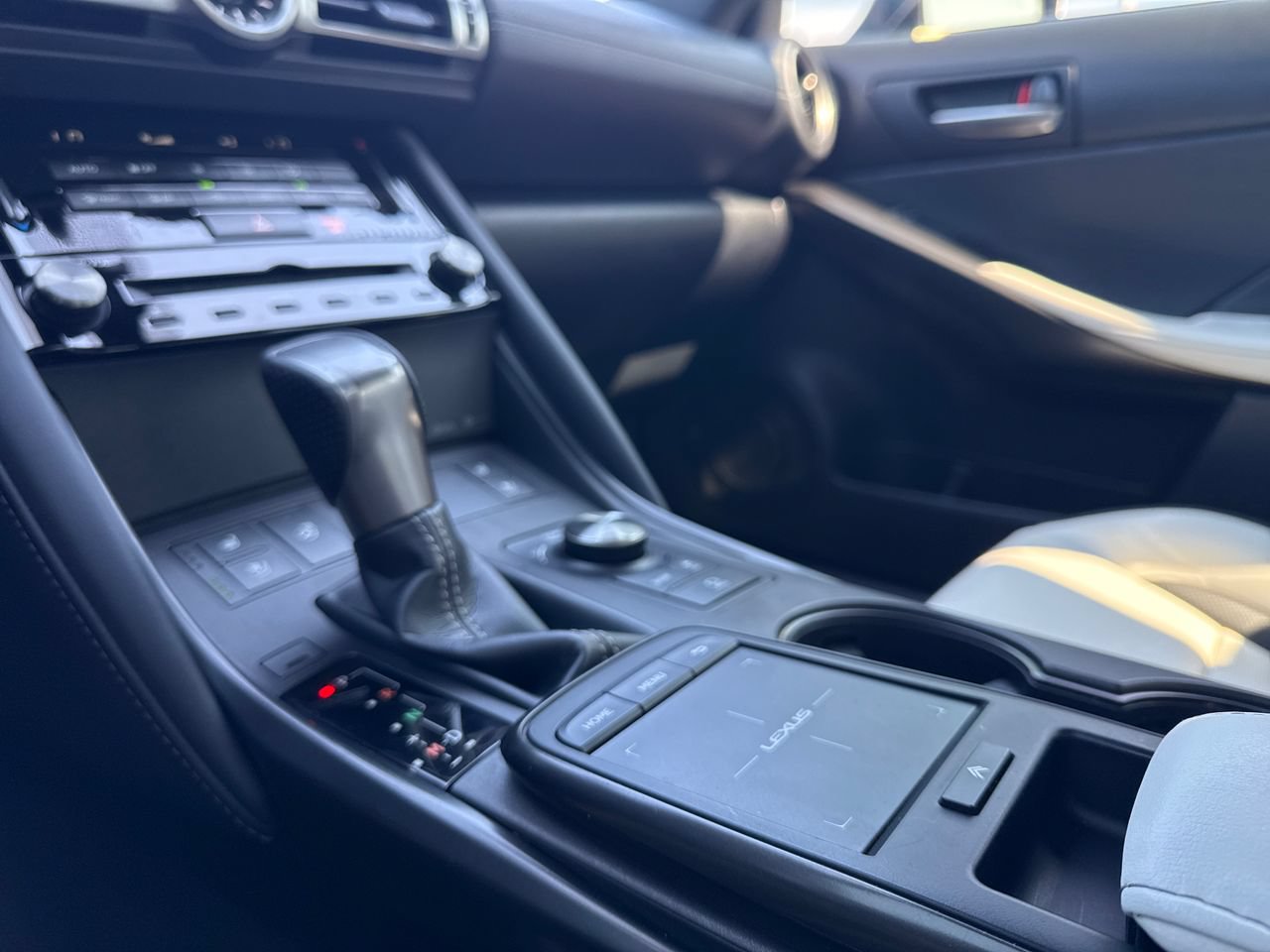 Used 2021 Lexus IS 350 F Sport w/ Accessory Package AWD/4WD image 21