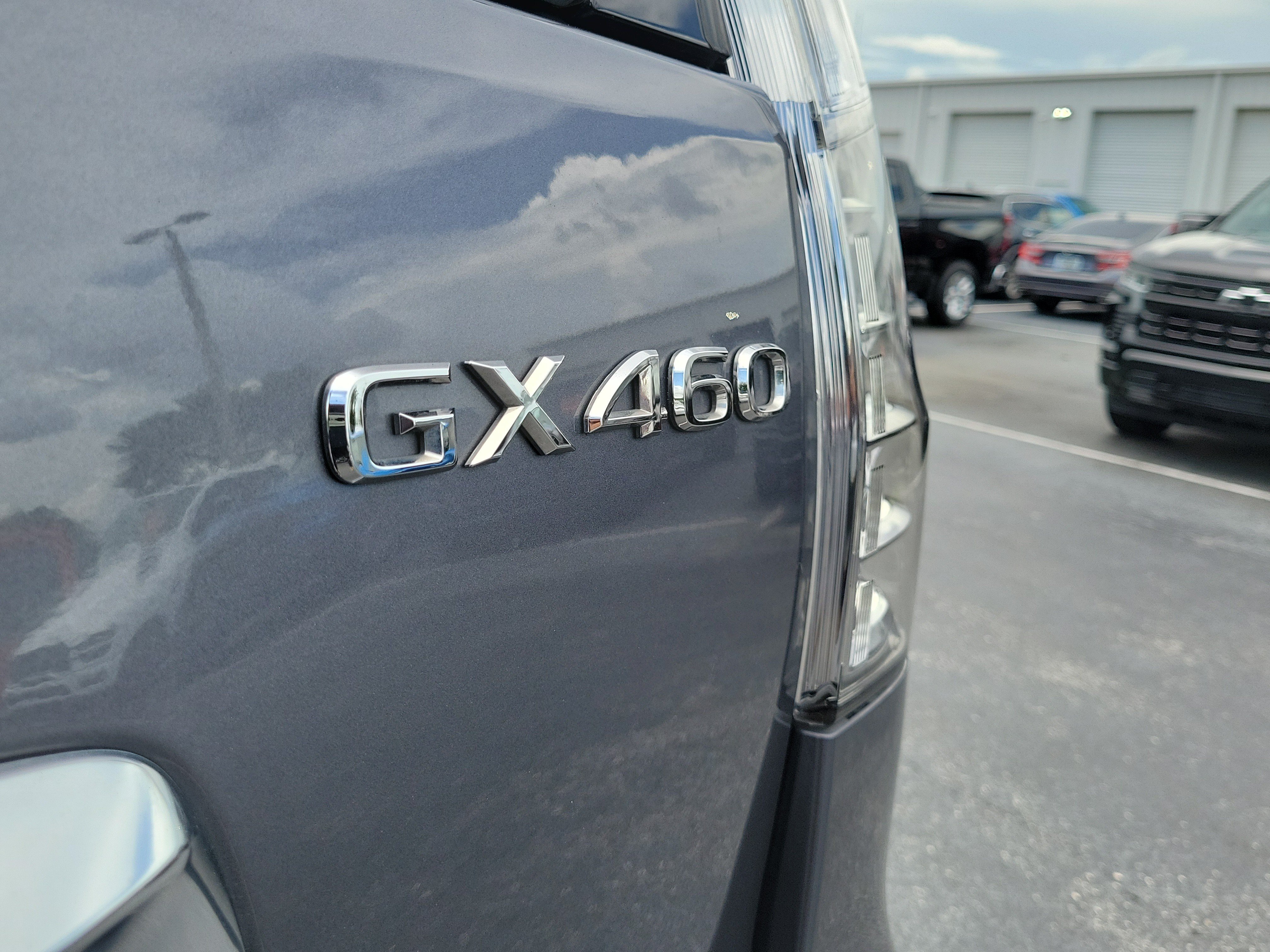 Used 2023 Lexus GX 460 Premium w/ Premium Package AWD/4WD image 9