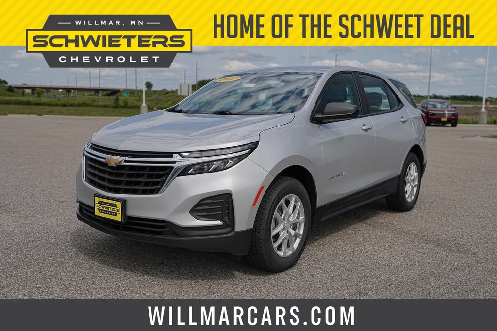Used 2022 Chevrolet Equinox LS AWD/4WD image 1
